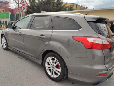 Ford Focus viti 2013, automat, 2.0 tdci, navi, 7700 euro