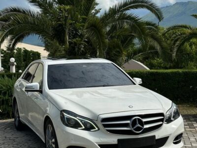 MERCEDES BENZ E220 FULL OPSJON