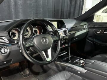 MERCEDES BENZ E220 FULL OPSJON