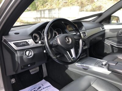 MERCEDES E 220 BLUEFFICENT/ AVANTGARDE /PERFORMANC LUK