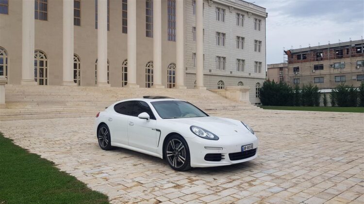 Porsche Panamera 3.0 Naft 2014 Full