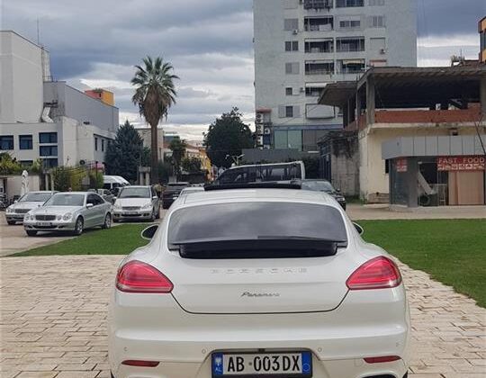 Porsche Panamera 3.0 Naft 2014 Full