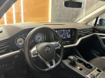 Volkswagen Touareg 3.0 Tdi