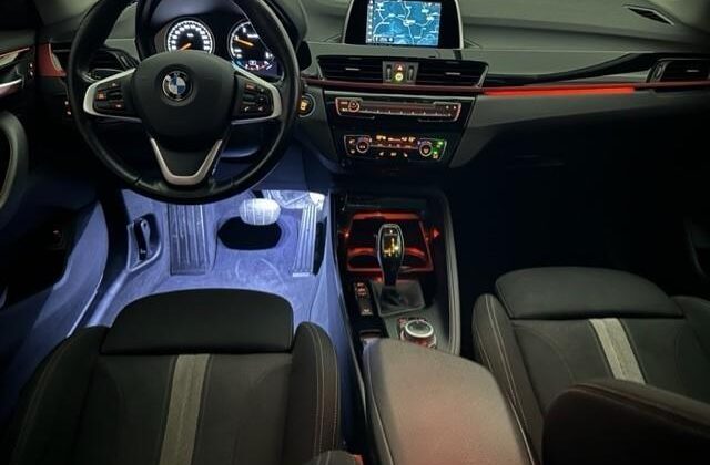 2018 BMW X1 X-Drive ambient light led