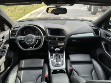 AUDI Q5 S-Line