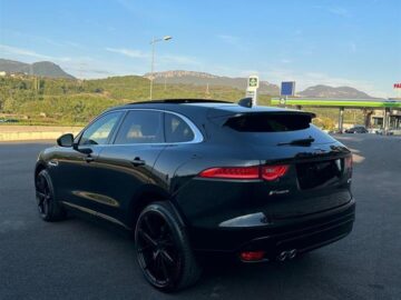 JAGUAR F-PACE 2.0d 2018