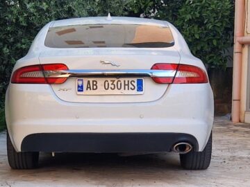 Jaguar XF 2.2D Luxury X250