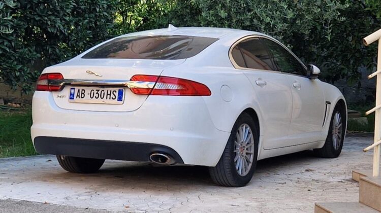 Jaguar XF 2.2D Luxury X250