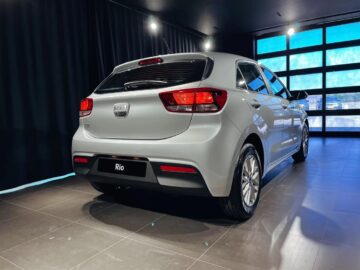 Kia Rio Manual