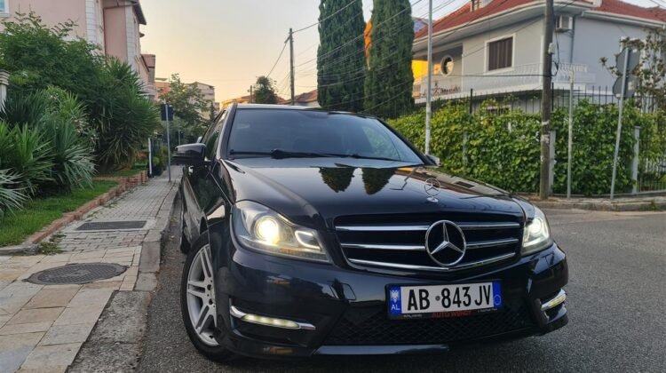 Mercedes Benz