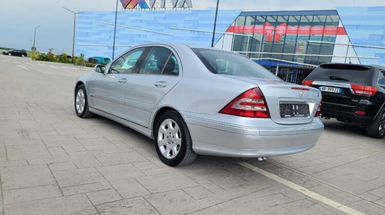 Mercedes-Benz C220 CDI