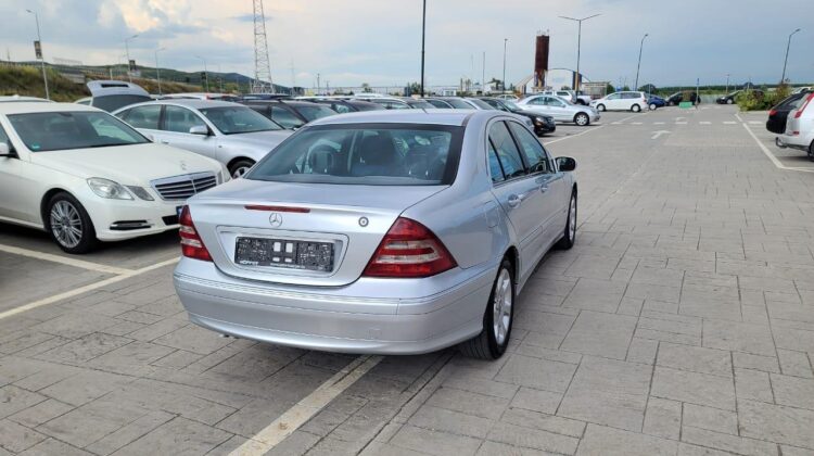 Mercedes-Benz C220 CDI