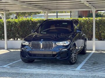 2019 BMW X5 4.0 BENZINE