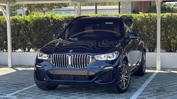 2019 BMW X5 4.0 BENZINE