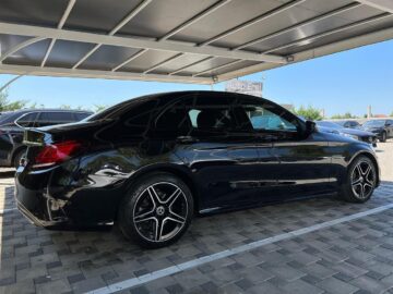 2019 MERCEDES BENZ C CLASS 220d