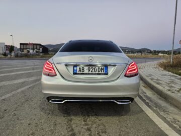 MERCEDES BENZ C220 BLUETEC