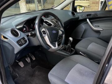 JEPET ME QERA FORD FIESTA ECONETIC