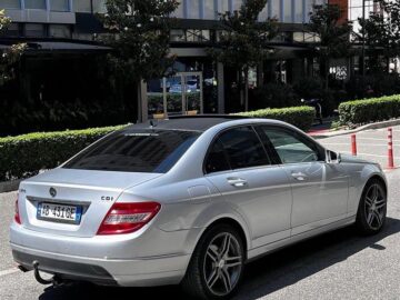 JEPET ME QERA MERCEDES BENZ C CLASS