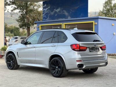 SHITET BMW X5 3.5d M-PACKAGE VITI 2017 SUPER FULL