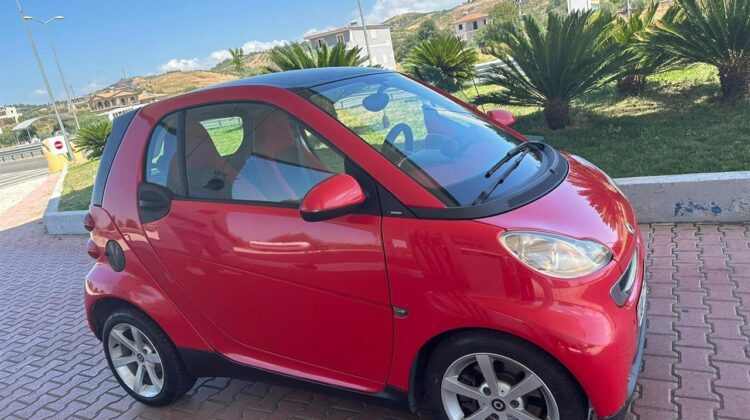 Smart ForTwo 1.0 benzine 2010 ne super gjendje shum e paster