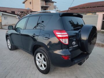 TOYOTA RAV 4 , 2,2 NAFT D4D, 4×4, Viti 2011