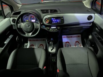 Toyota Yaris 1.5 Hybrid Automat Zvicra ??