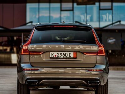 Volvo XC60 R Design R Dizanj Sport ??Garanci kilometra