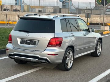 ZVICRA-Benz Glk 250 AMG look,Nafte,