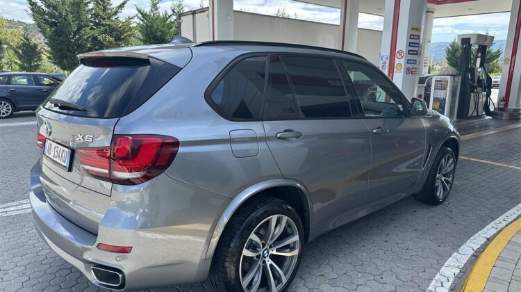 BMW X5 2016 M PACKET