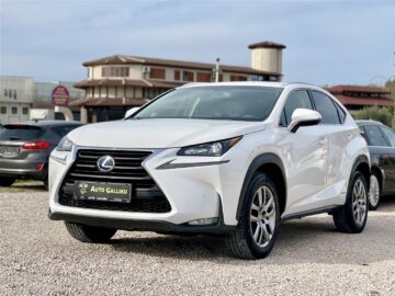 Lexus Nx300 -2.5 benzin/hybrid