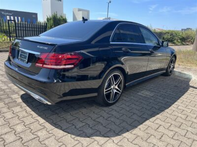 Mercedes-Benz E 250 Bluetec 4Matic Panorama