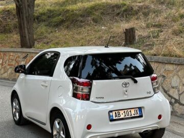 ??Toyota iQ ??