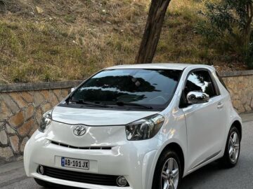 ??Toyota iQ ??