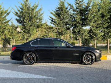 BMW 750I Individual 2010