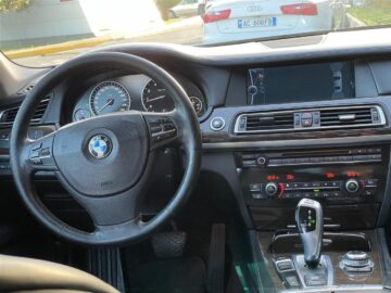 BMW 750I Individual 2010