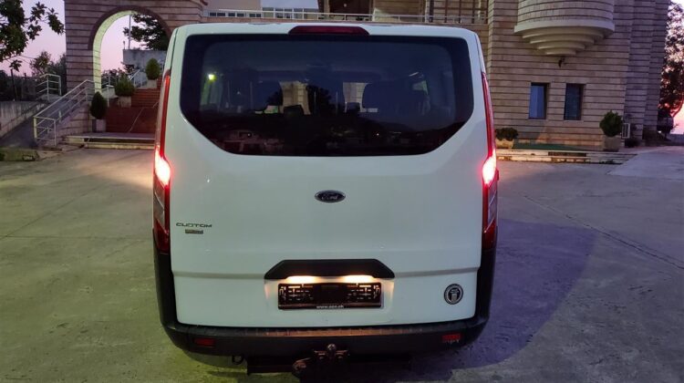 FORD TRANSIT CUSTOM 2.2 NAFTE 2014 ME 9 VENDE ZVICRA