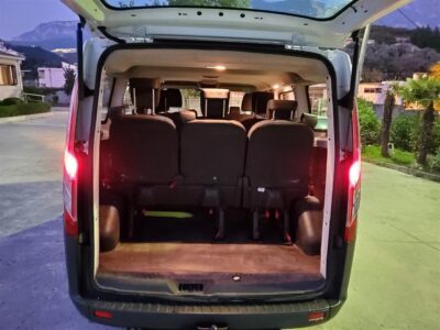 FORD TRANSIT CUSTOM 2.2 NAFTE 2014 ME 9 VENDE ZVICRA