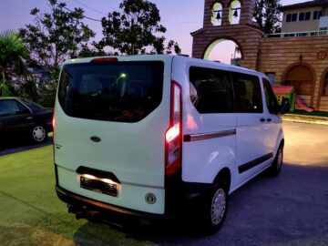 FORD TRANSIT CUSTOM 2.2 NAFTE 2014 ME 9 VENDE ZVICRA