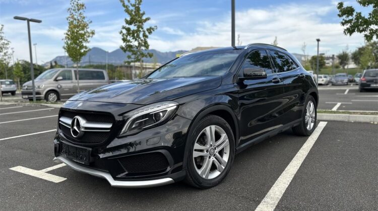 Mercedes benz Gla 220d AMG LINE FULL OPTION