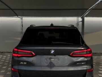 X5 m50i