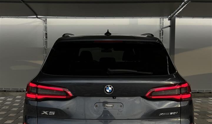 X5 m50i