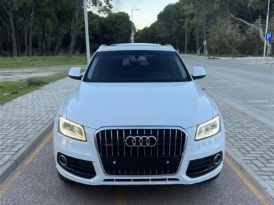 Audi Q5 / 2.0 Nafte / Automat Quattro 2014