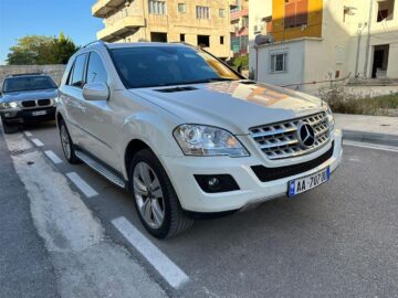 Mercedes ML 350 nafte automat 2011_70€dite