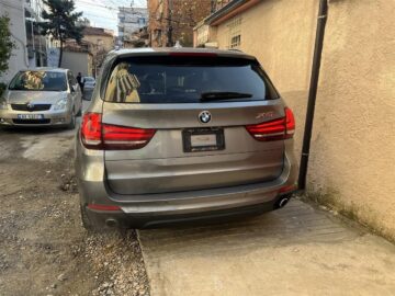 BMW X5 XDRIVE 7 VENDESHE