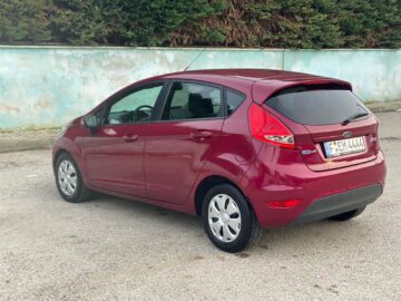 Ford Fiesta ?? 2010