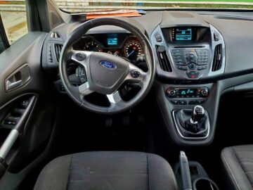 FORD TURNEO 1.6 NAFTE 2015 ZVICRA NDERROHET