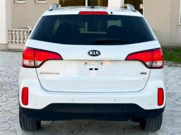 KIA SORENTO 2.4 BENZIN 2015 SUPER GJENDJE