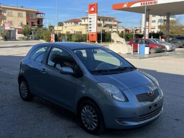 Toyota Yaris 1.0 Benzin Sapo Targuar