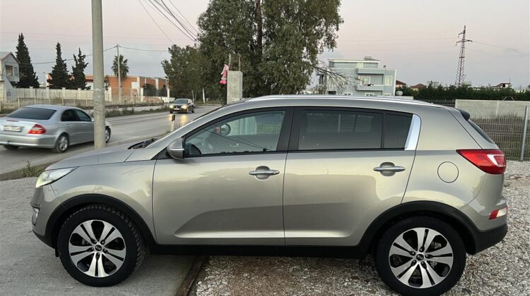 Kia sportage 2013 1.7 naft