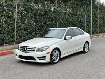 Mercedes Benz C300 4matic 2012